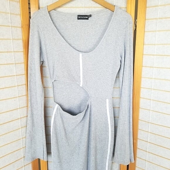 PrettyLittleThing Cut Out Midi Dress Stretch Knit Body Con Size 10 Sporty NWOT - Picture 4 of 8